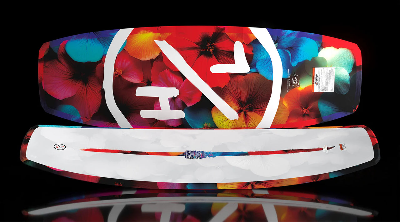 【ウェイクボード】CONCRETE・ULTEMA LIMITED 139 ウェイクボード】CONCRETE・ULTEMA LIMITED 139 ウェイクボード