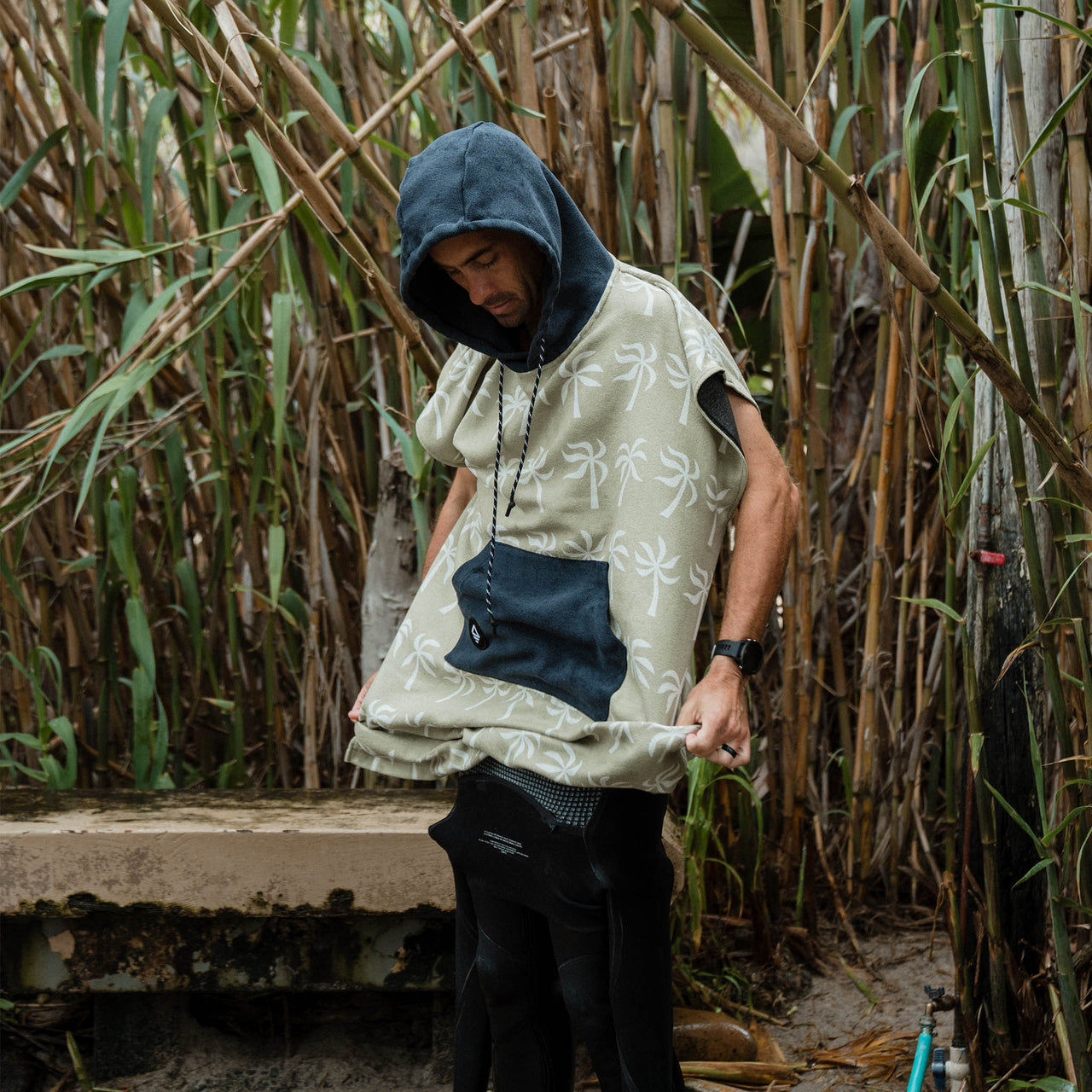 Nomadix Changing Poncho | Breezy Palms Olive