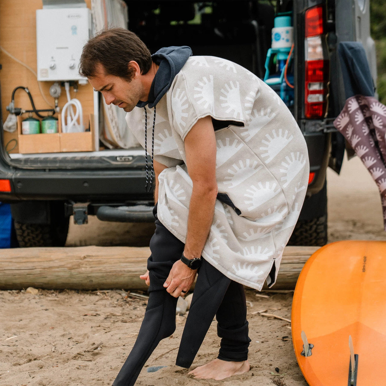 Nomadix Changing Poncho | Sunshine Sandy Beige