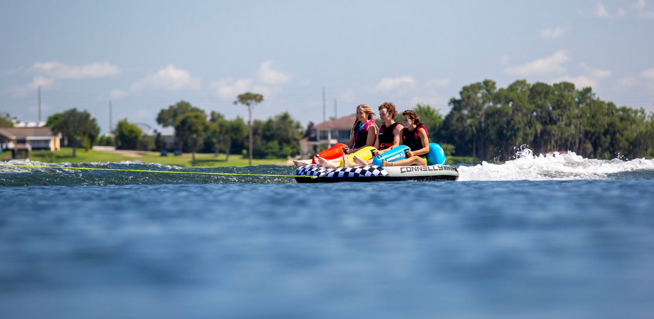 Connelly Daytona 3 | 3 Person Towable Tube
